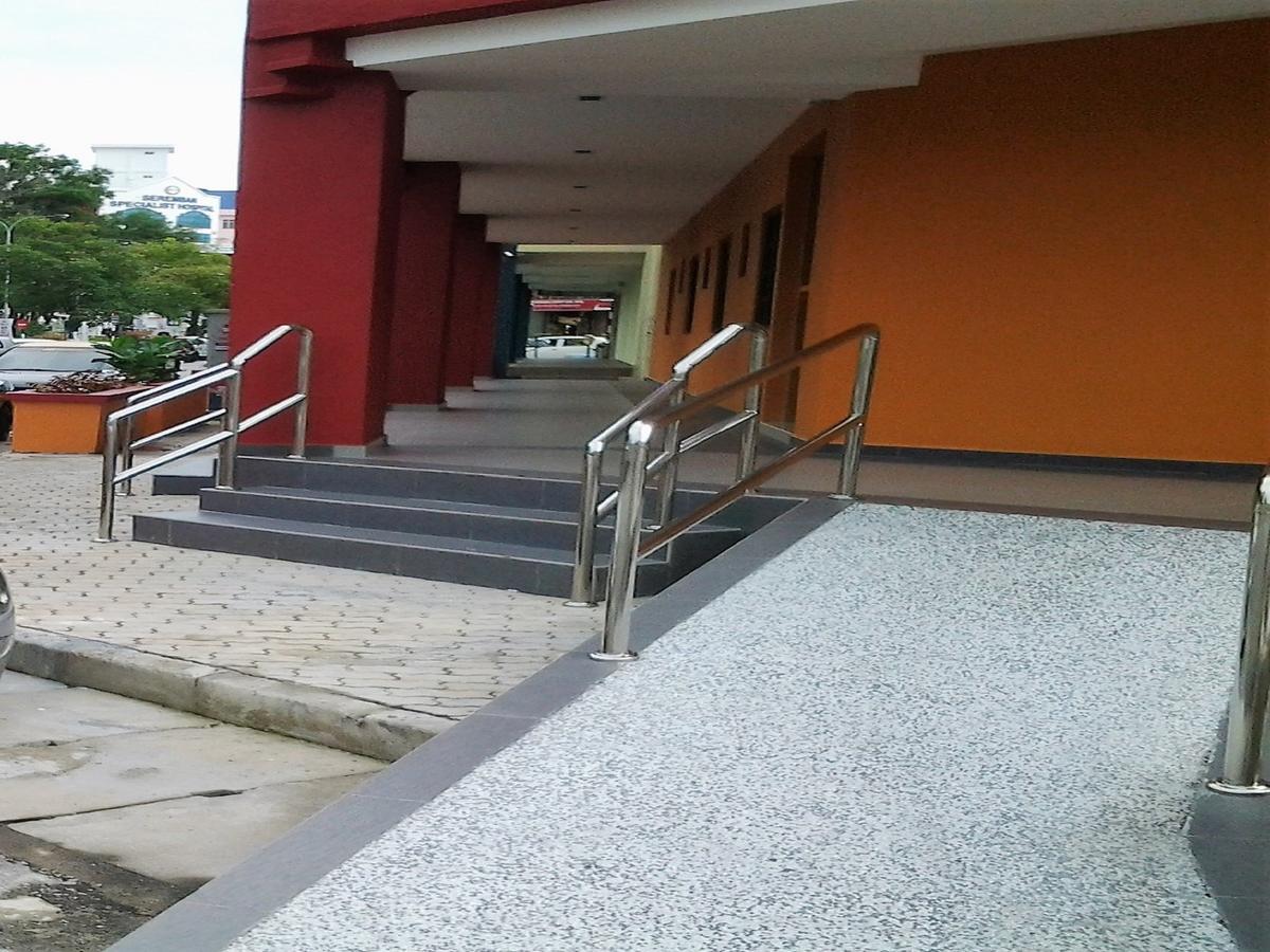 Suria Seremban Hotel Exteriör bild