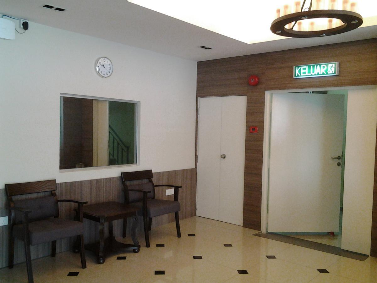 Suria Seremban Hotel Exteriör bild